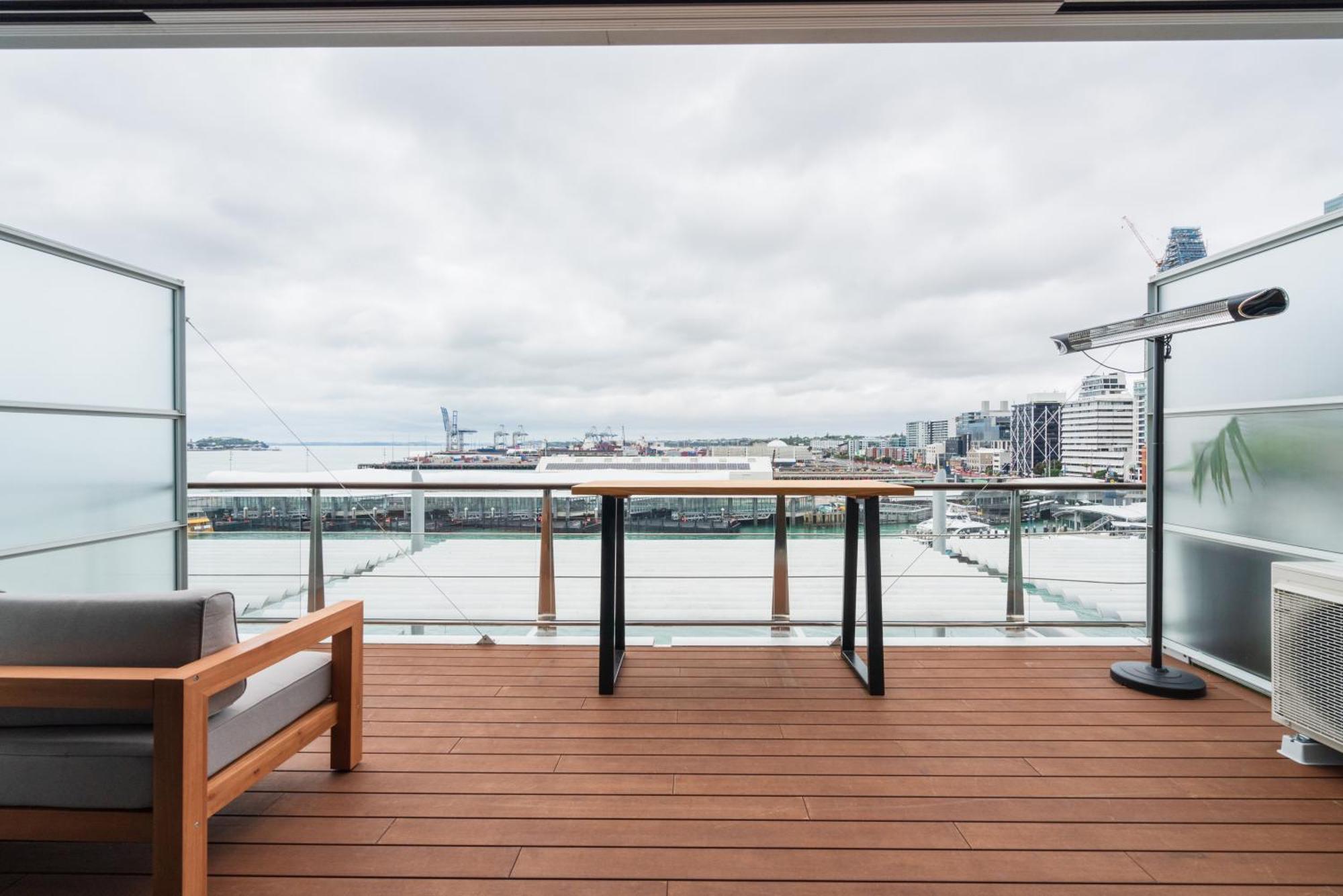 Penthouse Apartment With Stunning Harbour Views Auckland Esterno foto