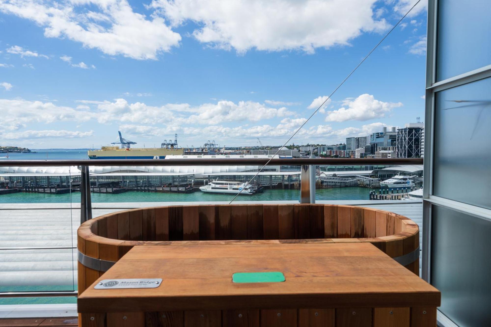 Penthouse Apartment With Stunning Harbour Views Auckland Esterno foto